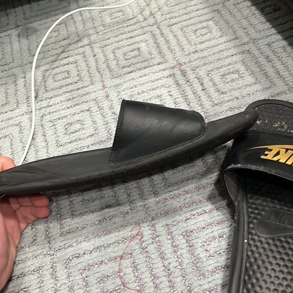Nike slides - Picture 2 of 4
